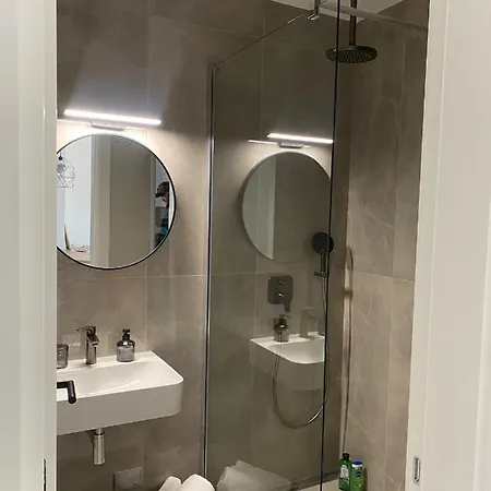 Apartment Vila House & Belgrade